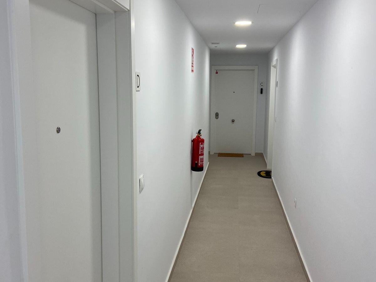 Piso en alquiler - C. Castor, El Montgó, Denia - 29