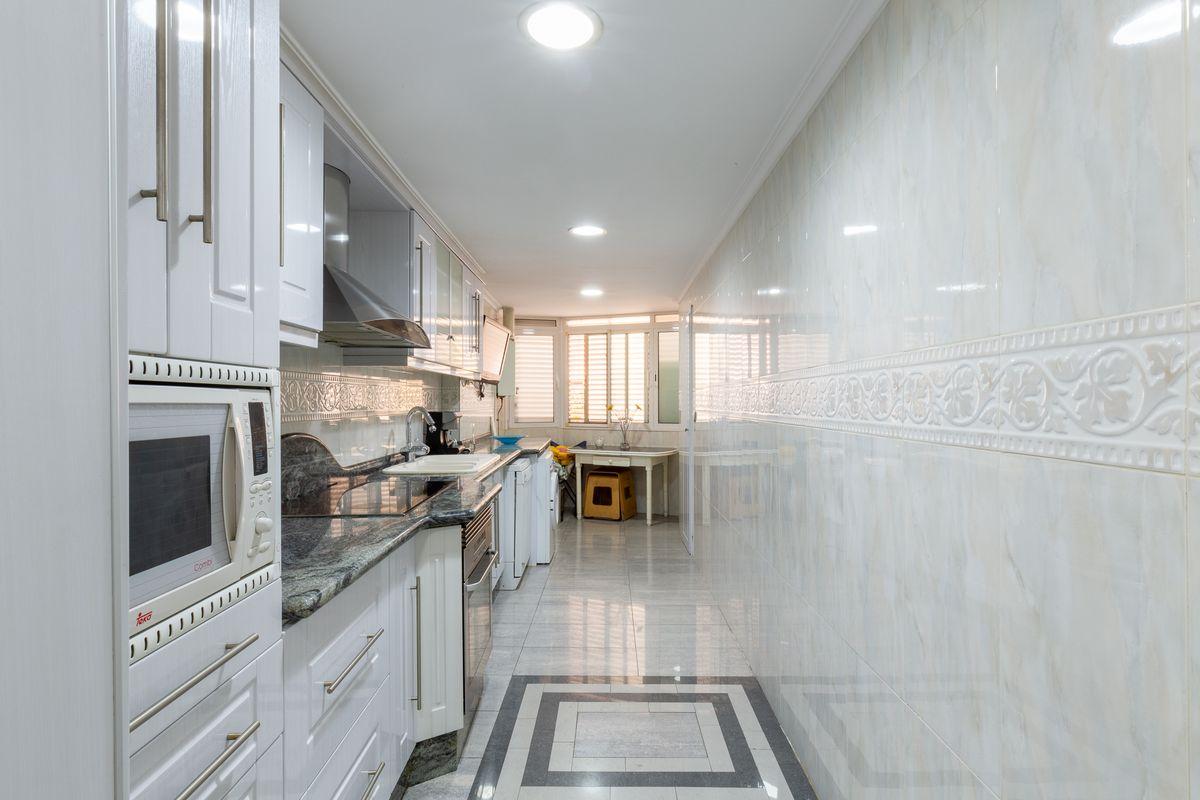 Piso en Venta en Av. Miguel Hernández - 7