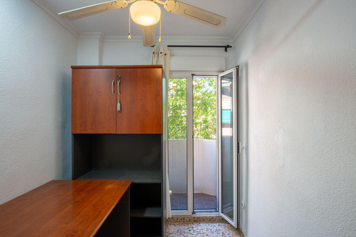 Piso en Venta en Av. Miguel Hernández - 20