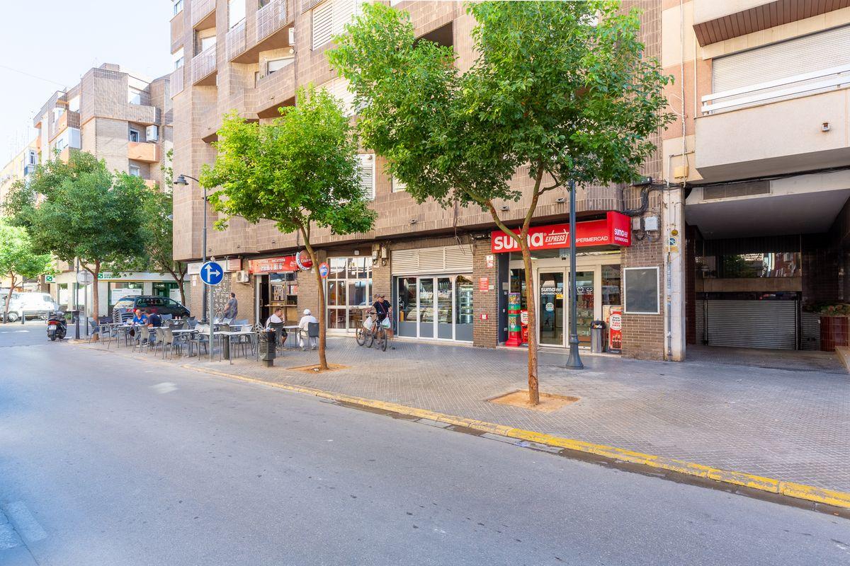 Piso en Venta en Av. Miguel Hernández - 30