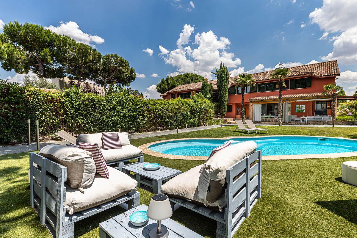 Casa Adosada en venta en Boadilla del monte - 1