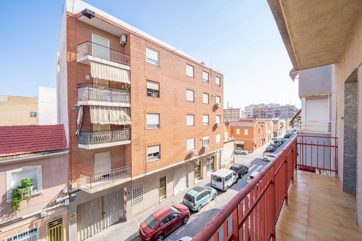 Piso en Venta en Carrer Patricio Ruiz Gómez - 30