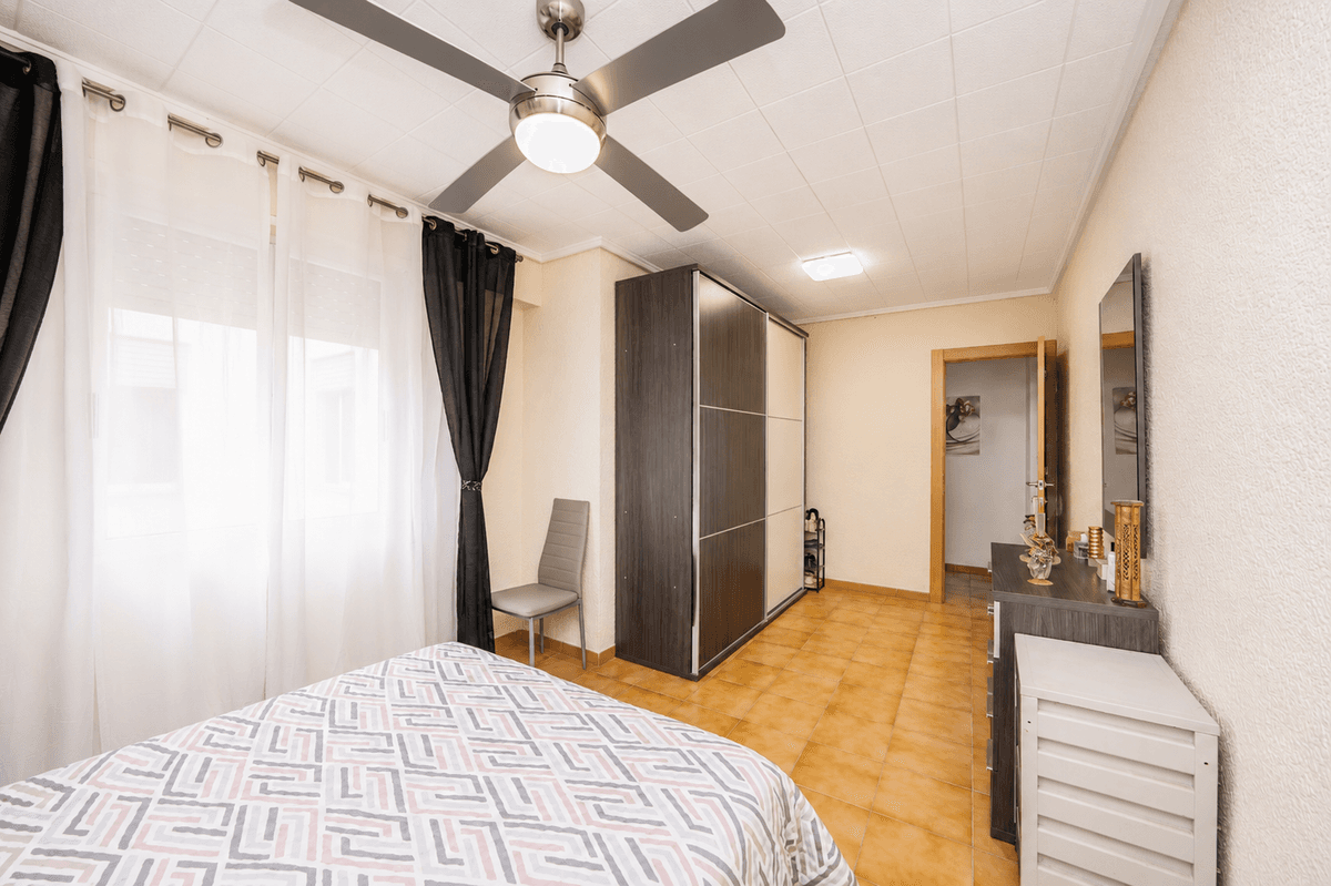 Piso en Venta en Carrer Patricio Ruiz Gómez - 14