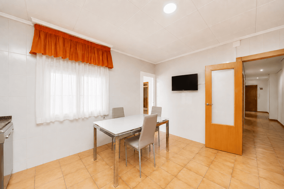 Piso en Venta en Carrer Patricio Ruiz Gómez - 8