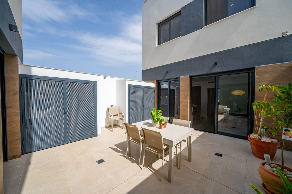Townhouse en Venta en Carrer de Moraira - 23
