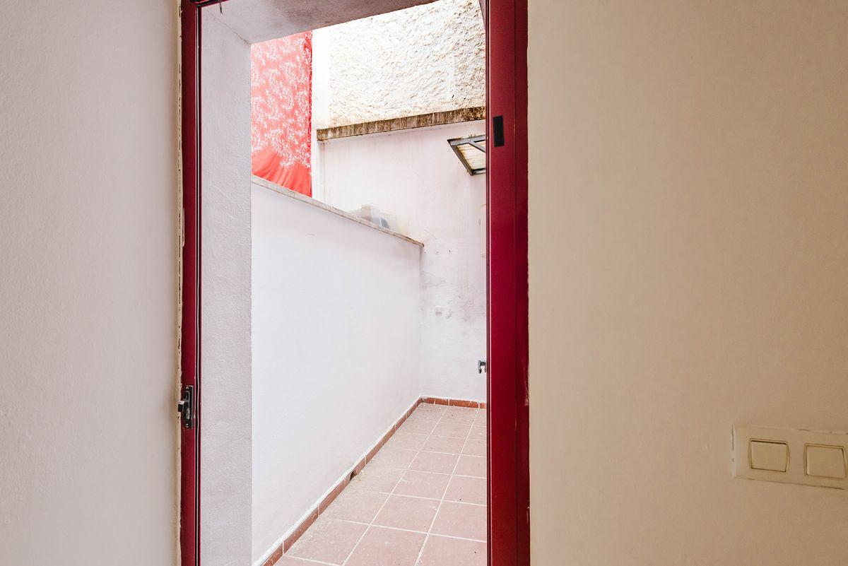 https://doc-media-cdn.huspy.net/01KY20FYRVRBHPVQXATH2N2EJ4