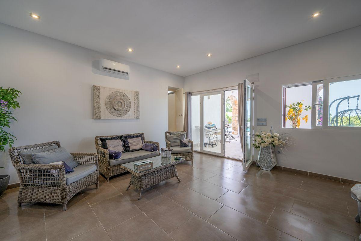 Villa en Venta Granadella Xábia - Urbanización Costa Nova la Marina - 39