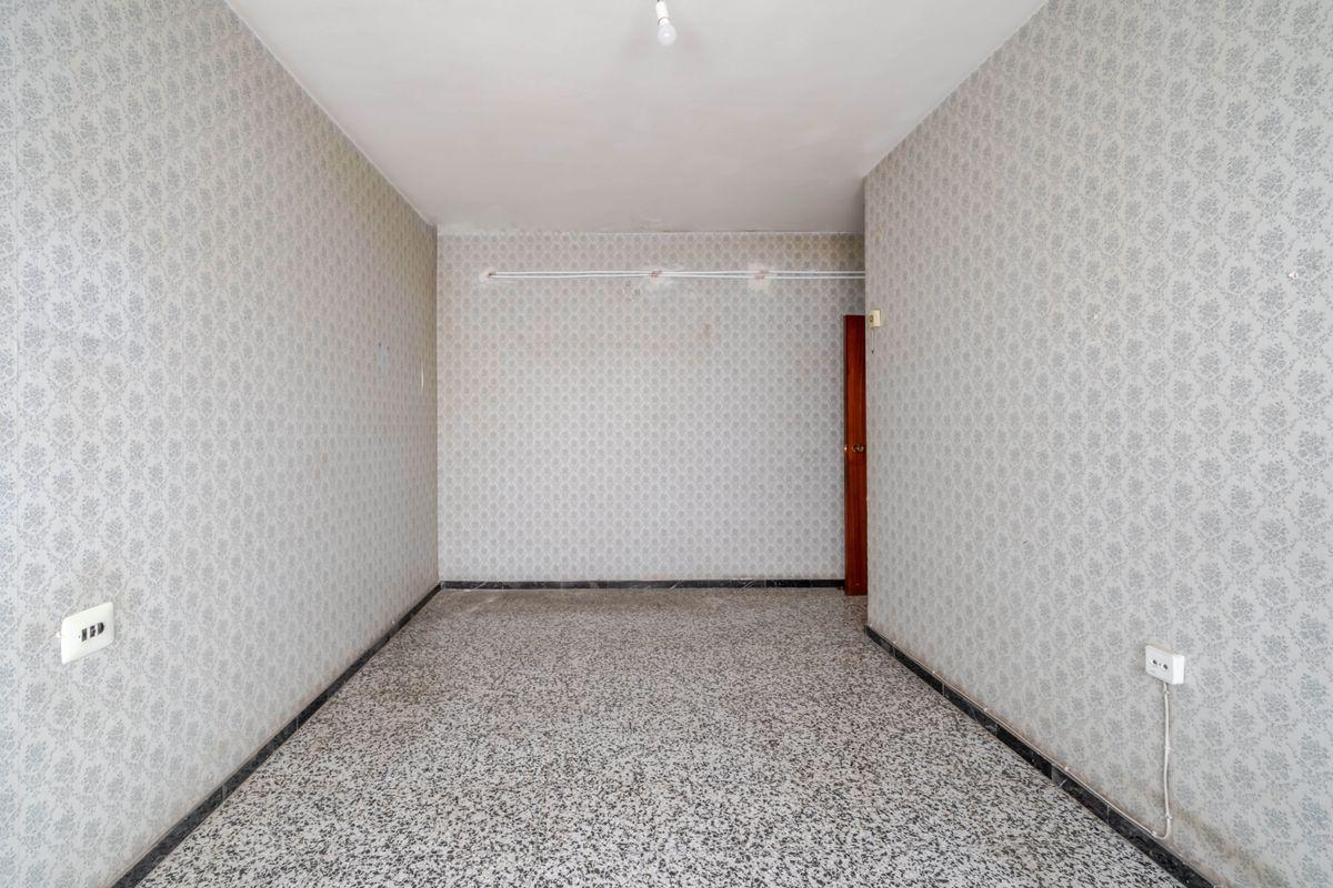 Piso en Venta en Carrer Berenguer de Marquina - 17