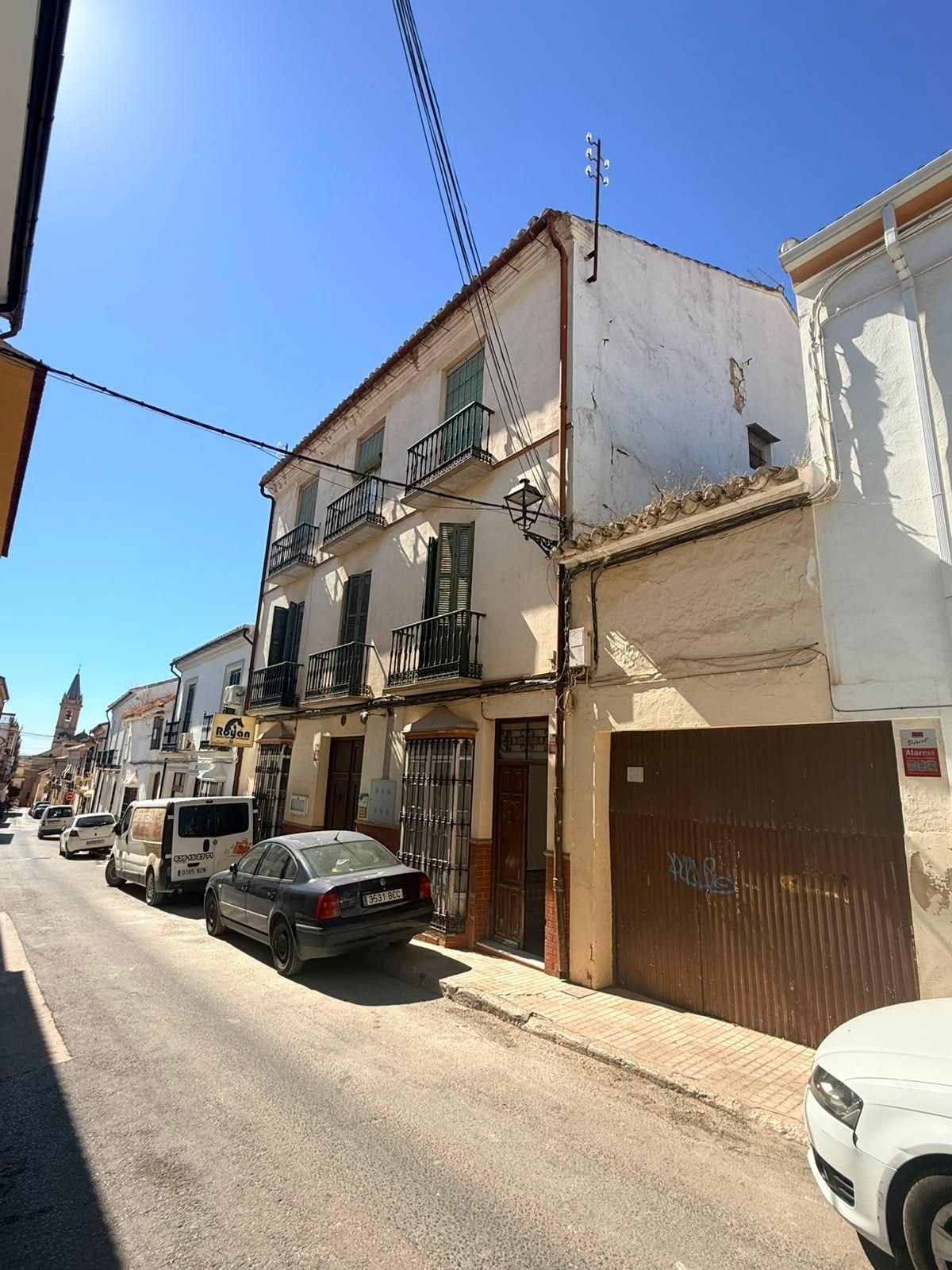 Casa en Venta en Calle Santa Ana - 23