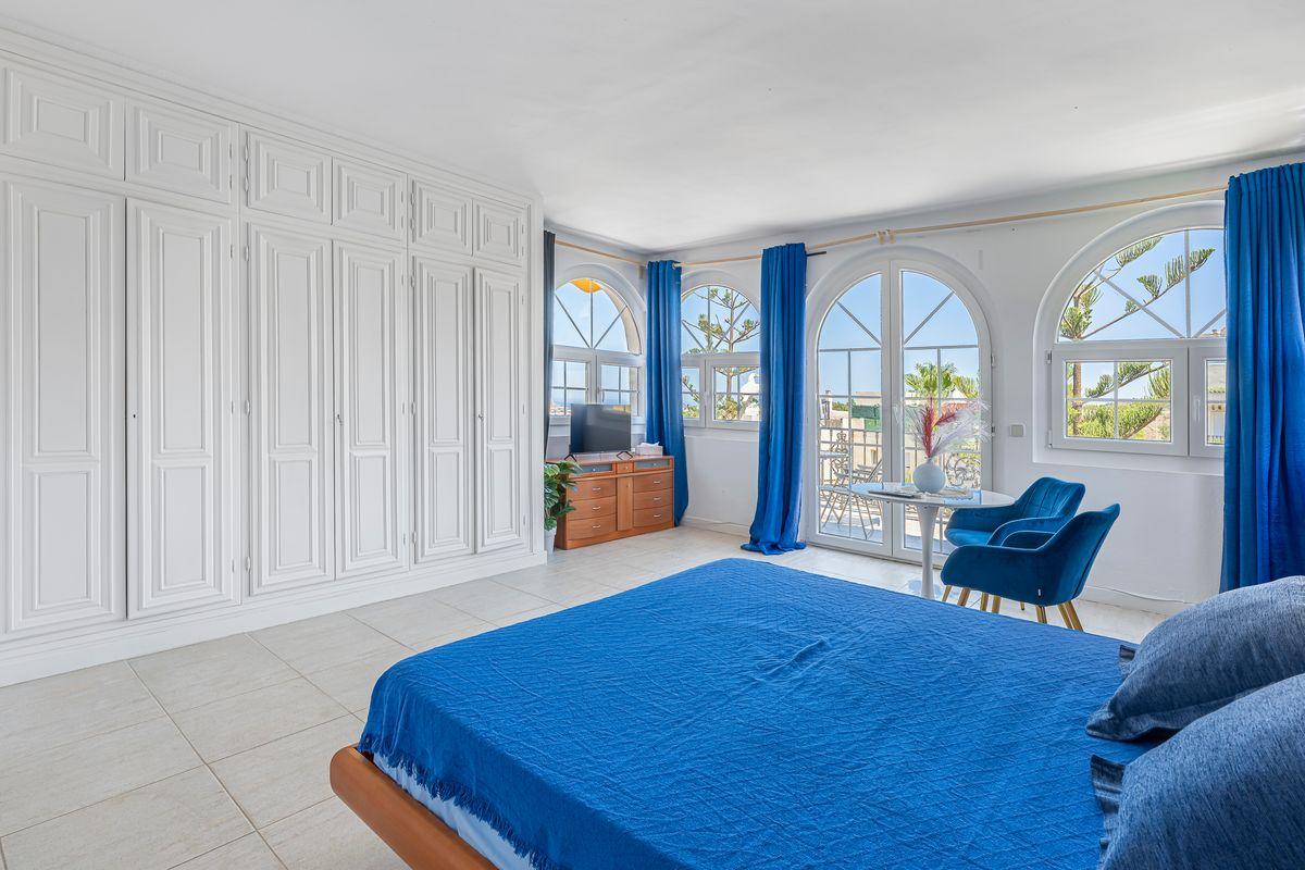 Casa en Venta en Calle Zopilote - 14