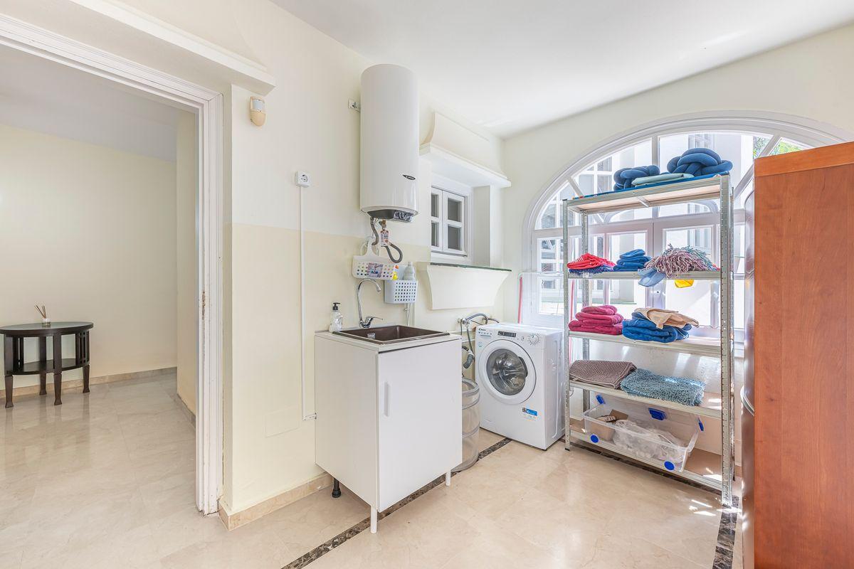 Casa en Venta en Calle Zopilote - 7