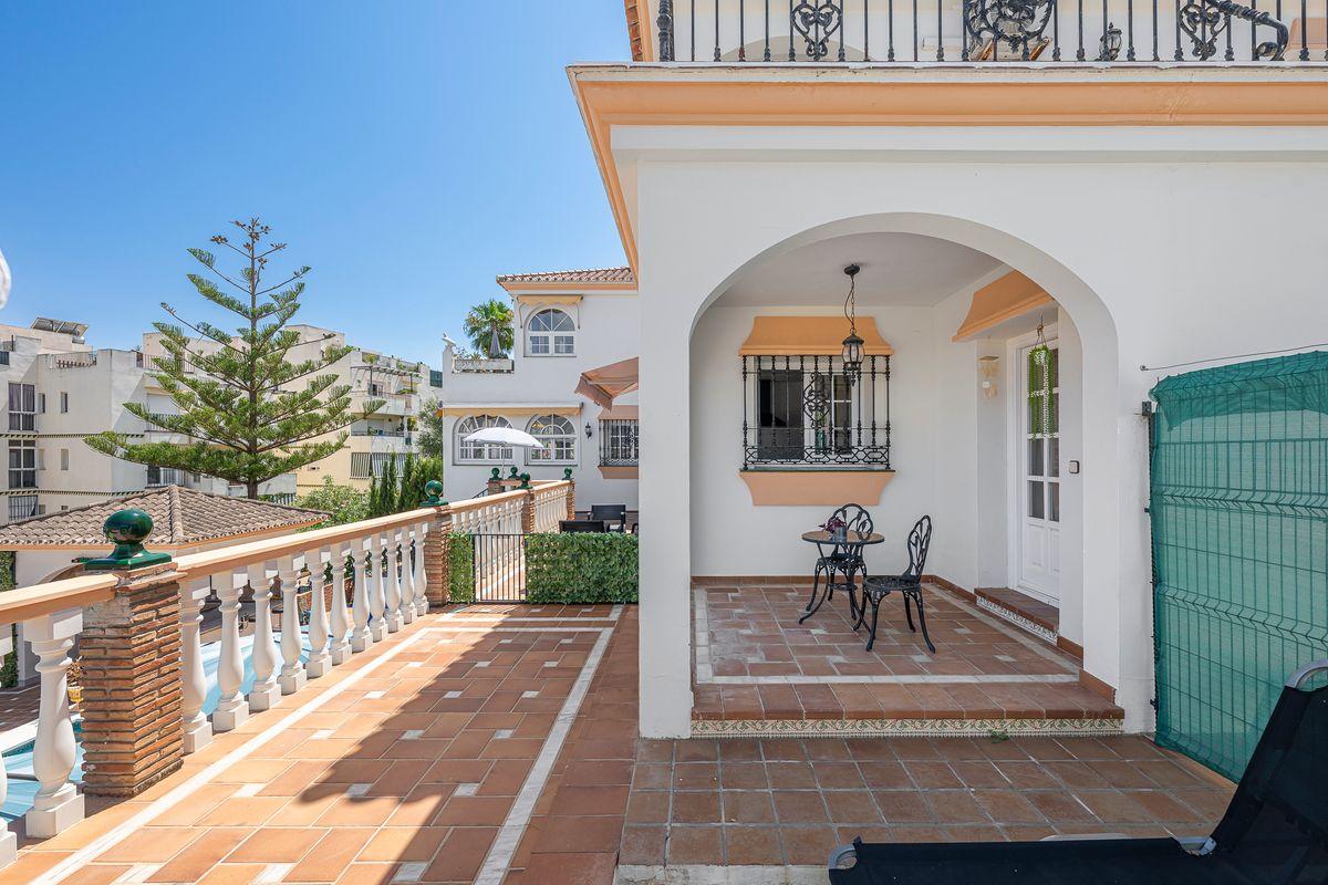 Casa en Venta en Calle Zopilote - 45