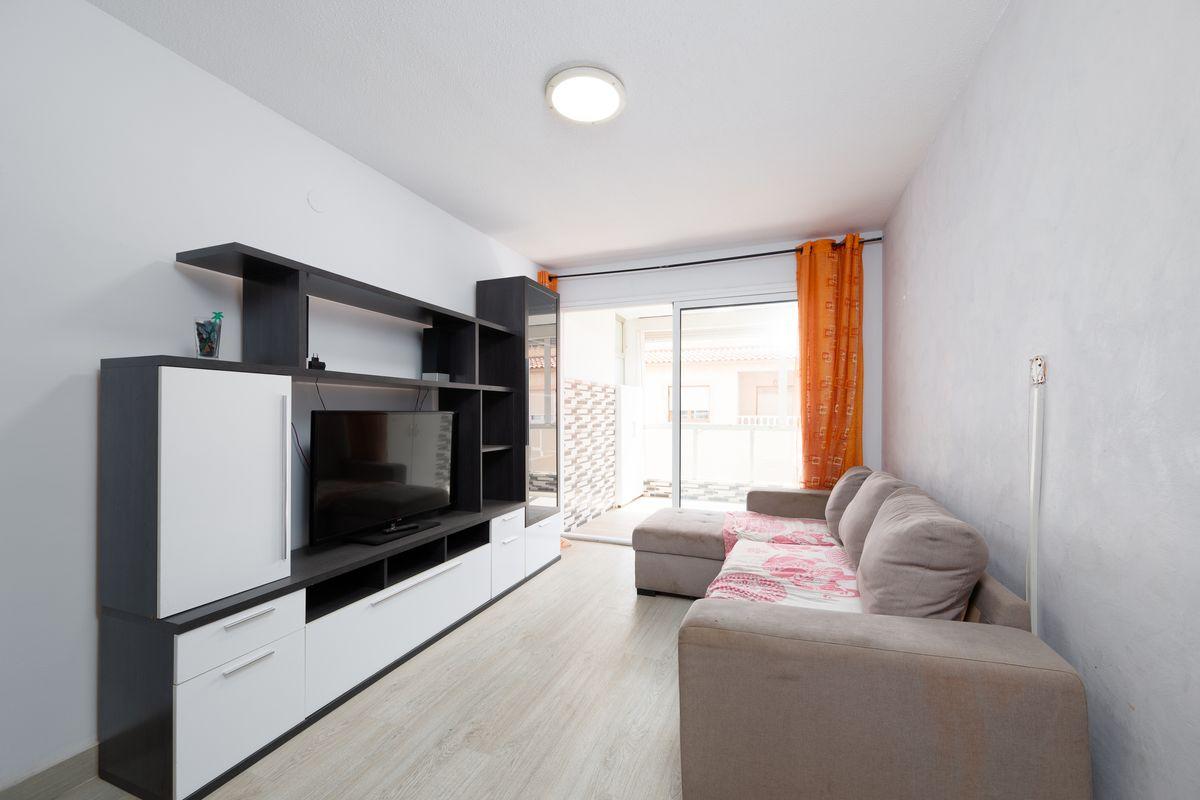 Piso en Venta en Calle Almoradí - 1