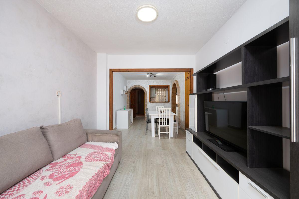 Piso en Venta en Calle Almoradí - 2