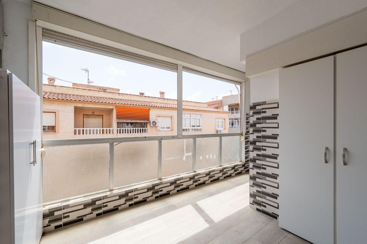 Piso en Venta en Calle Almoradí - 15
