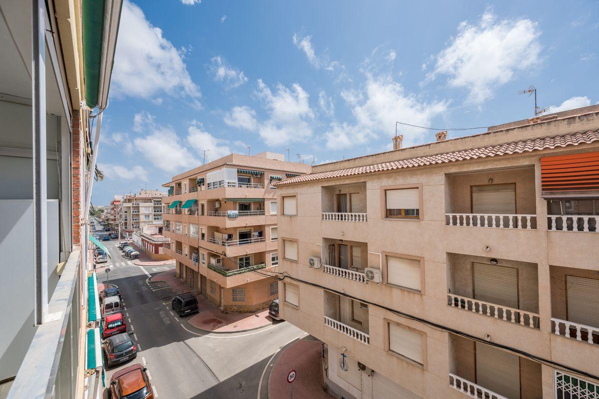 Piso en Venta en Calle Almoradí - 20
