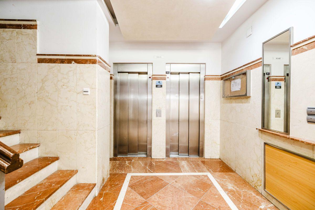 Piso en Venta en Calle Marín García - 22