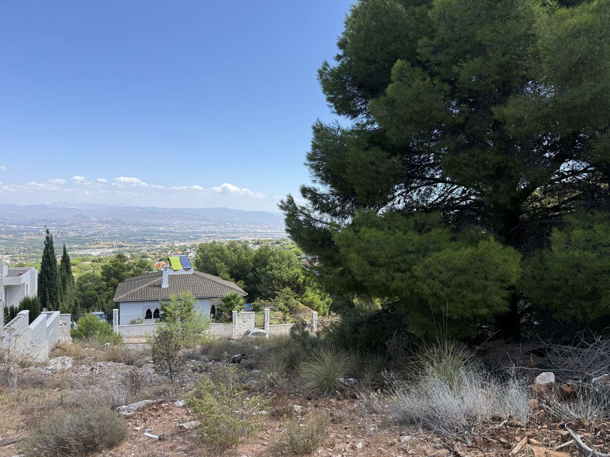 Parcela en Venta en Calle Cañete La Real - 16
