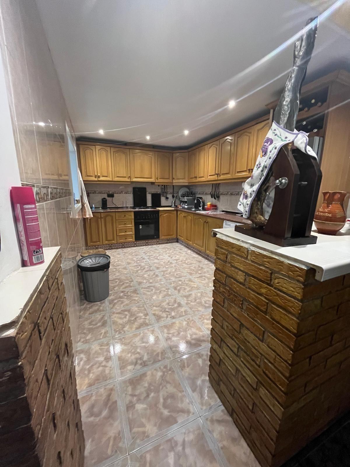 Villa en Venta en Partida Moco el Gp. 3 - 5