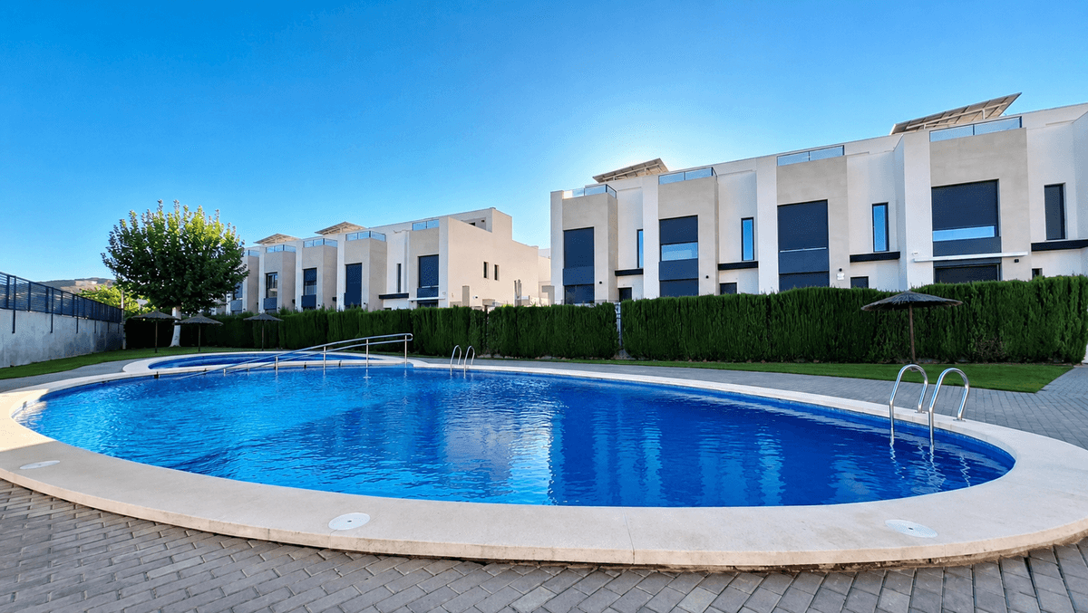Piso en Venta en Calle del Pino - 13