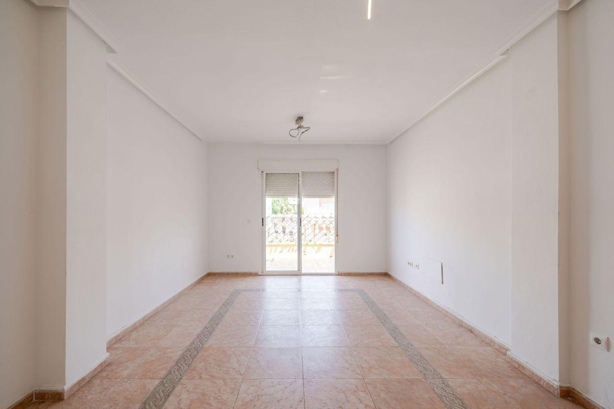 Piso en Venta en Calle Licenciado Vidriera - 4
