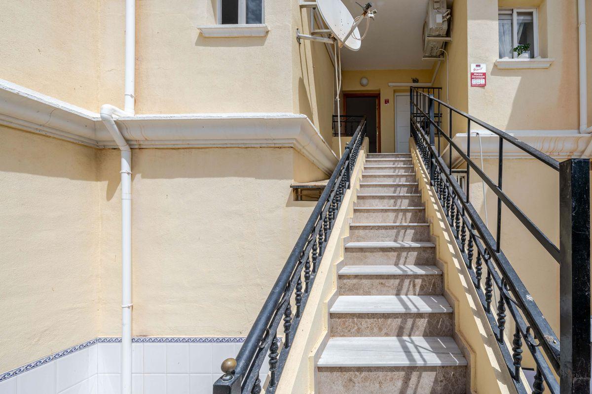 Piso en Venta en Calle Licenciado Vidriera - 29