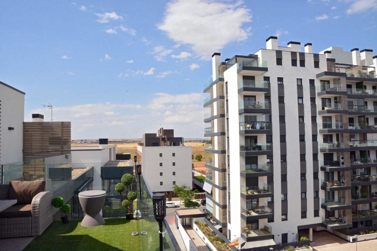 Piso en Venta en Calle Jesús Pajares - 41