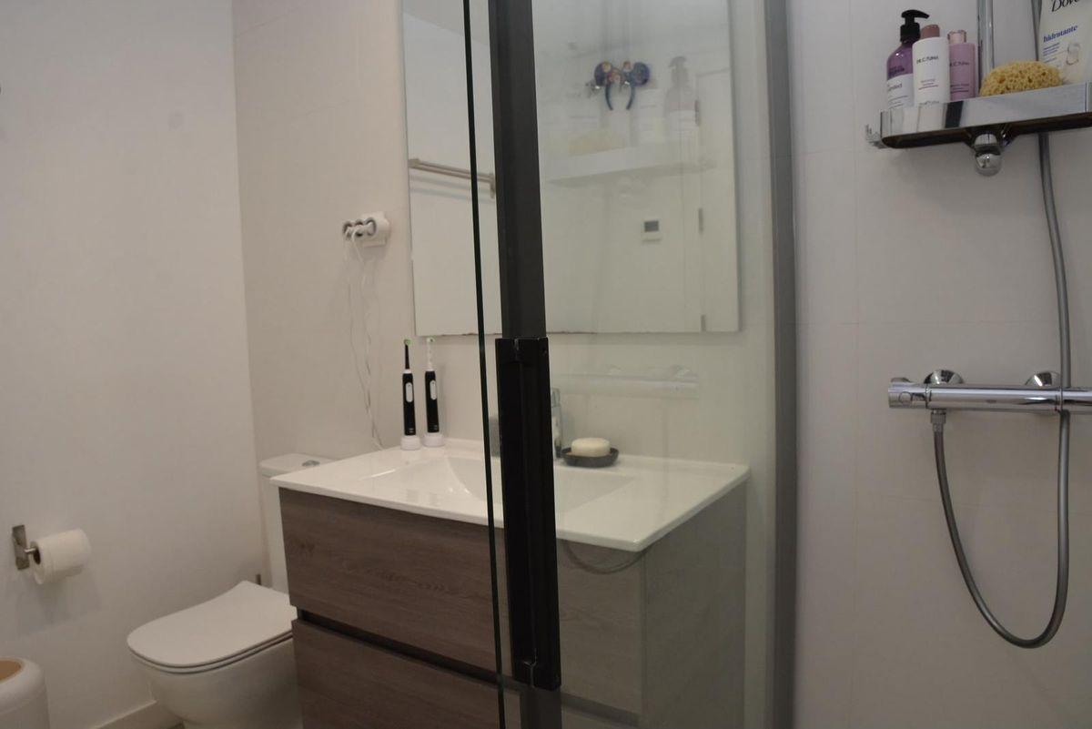 Piso en Venta en Calle Jesús Pajares - 18
