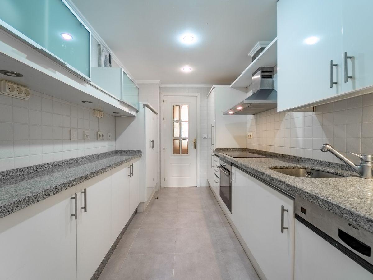 Piso en Venta en Benahavís - 17