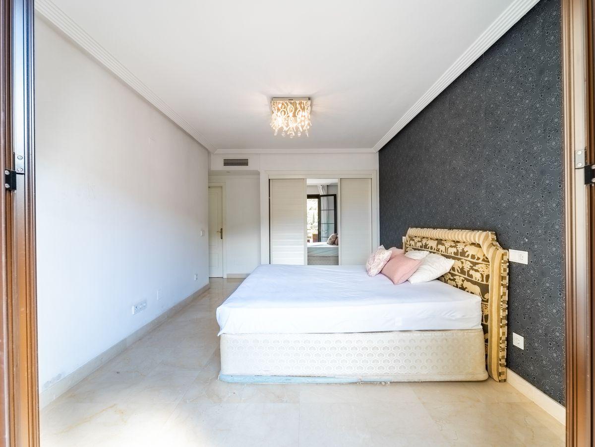 Piso en Venta en Benahavís - 32