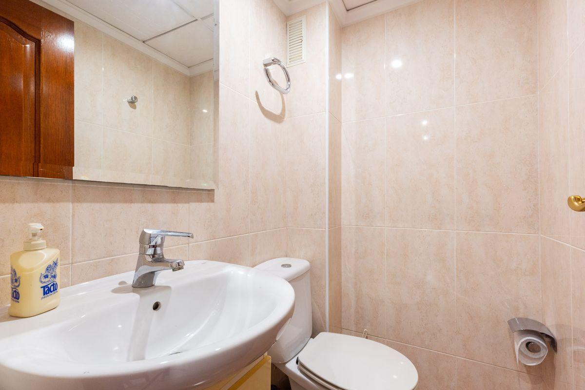 Piso en Venta en Carrer del Castell de Benissanó - 14
