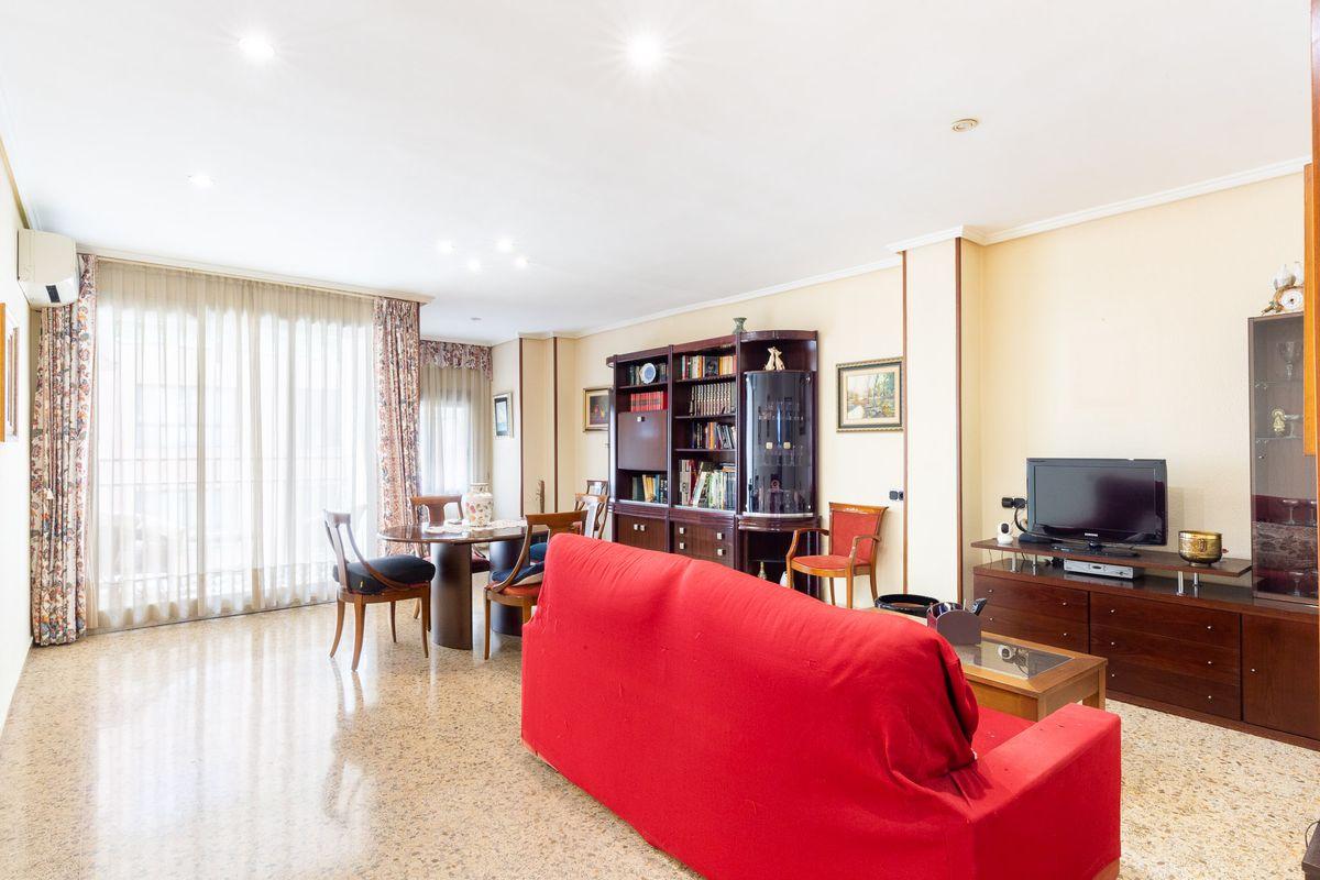 Piso en Venta en Carrer del Castell de Benissanó - 1