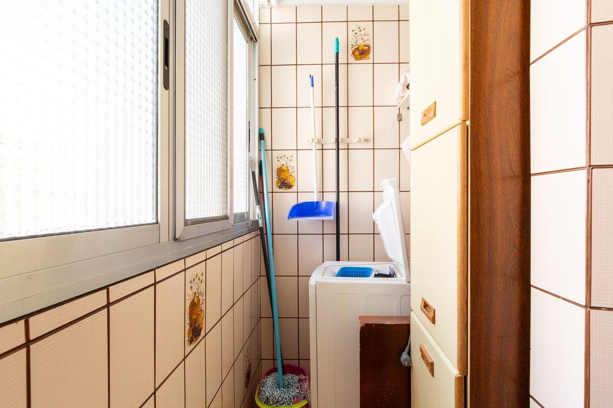 Piso en Venta en Carrer del Castell de Benissanó - 13