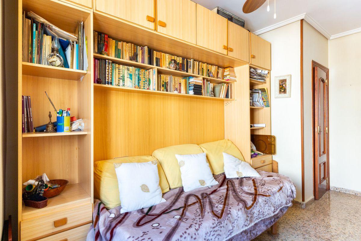 Piso en Venta en Carrer del Castell de Benissanó - 25