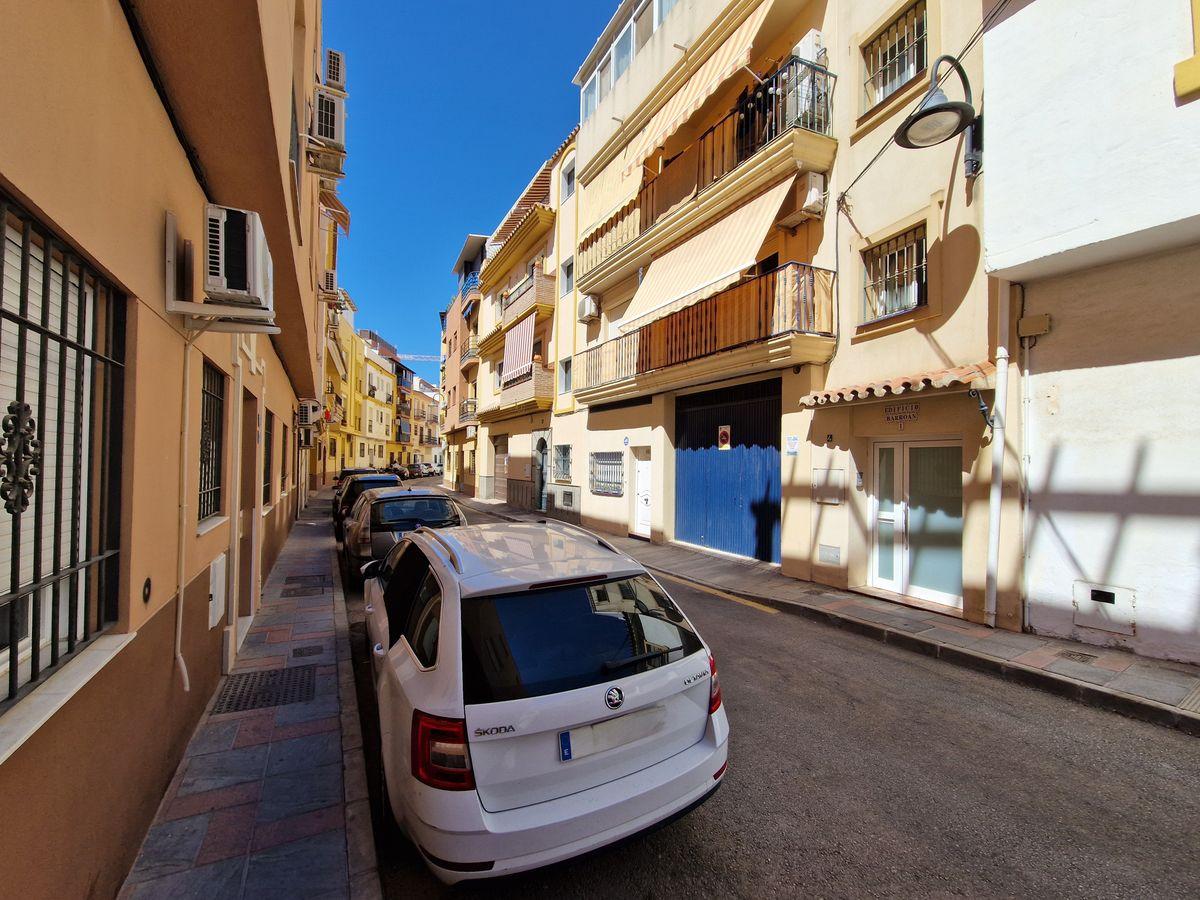 Local en Venta en Calle Río Vélez - 20