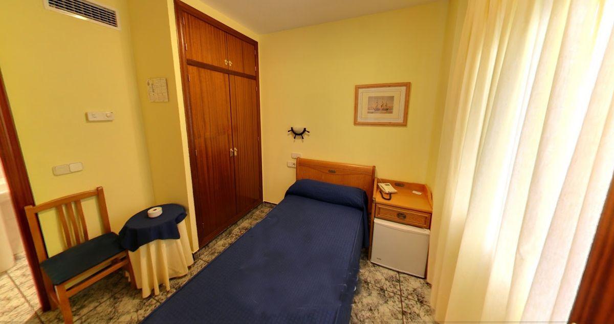 Edificio Comercial en Venta en Calle Muñoz - 8