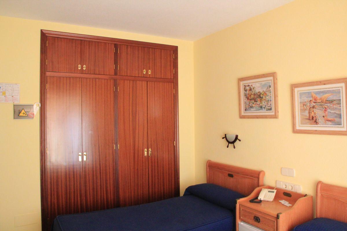 Edificio Comercial en Venta en Calle Muñoz - 11