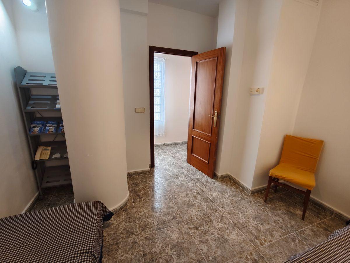 Edificio Comercial en Venta en Calle Muñoz - 16