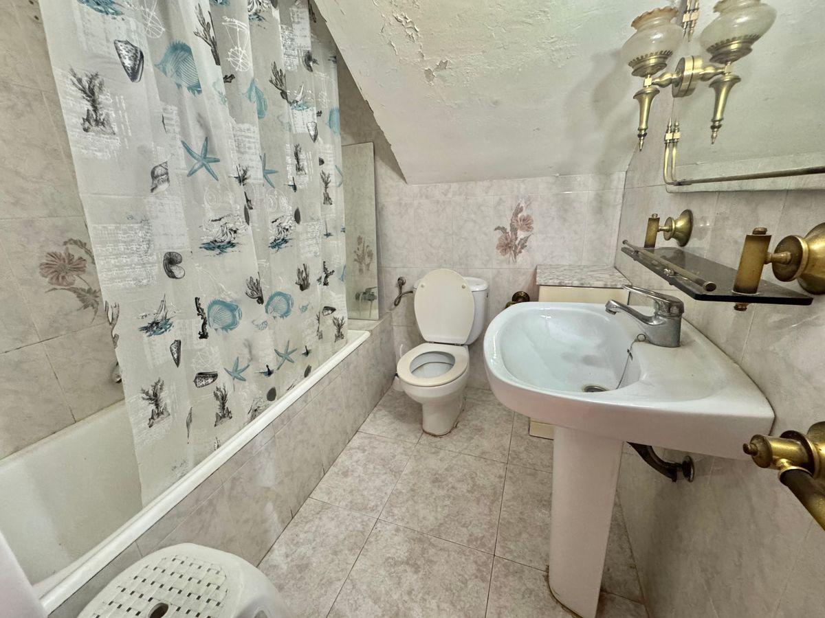 Townhouse en Venta - Calle Santa Bárbara - 11