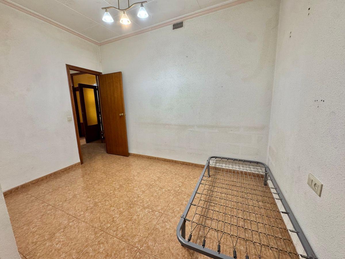 Townhouse en Venta - Calle Santa Bárbara - 18