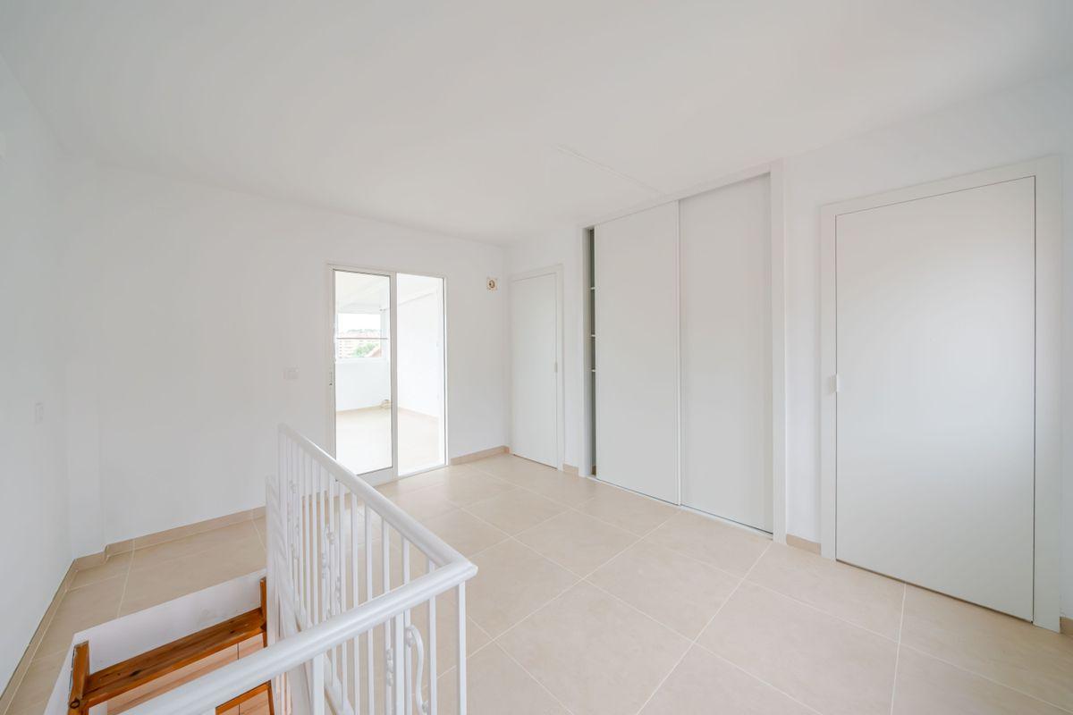 Dúplex en Venta - Carrer de L'Agret - 17