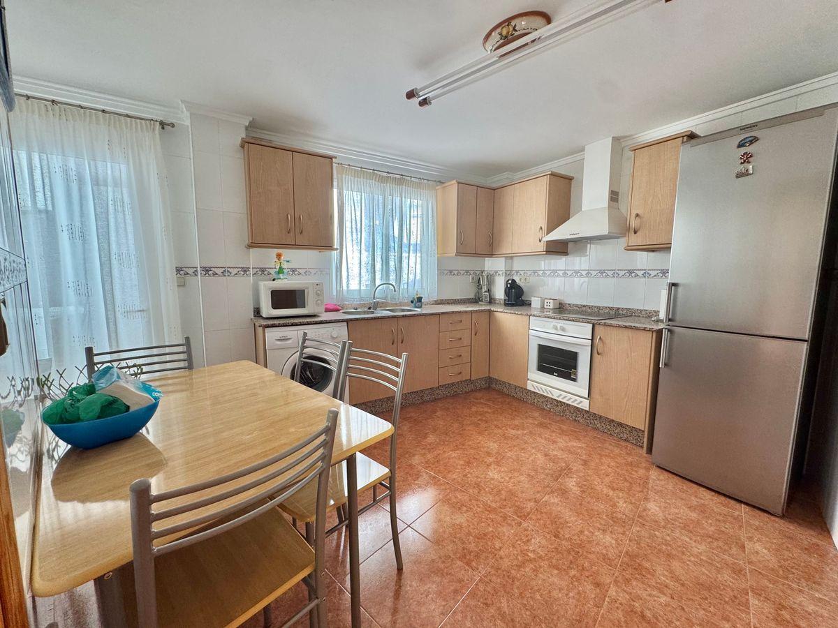 Piso en Venta en Calle Huerto Pinto - 15
