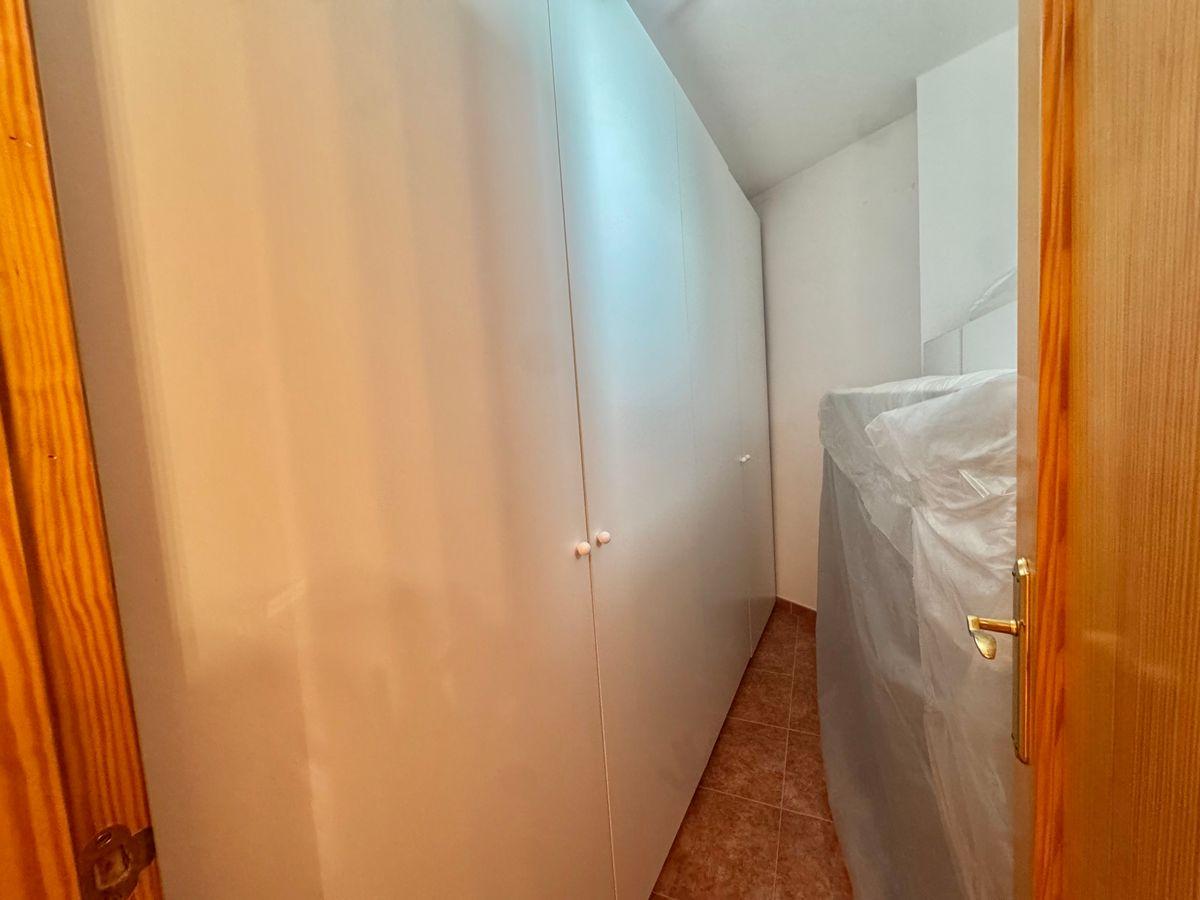 Piso en Venta en Calle Huerto Pinto - 20