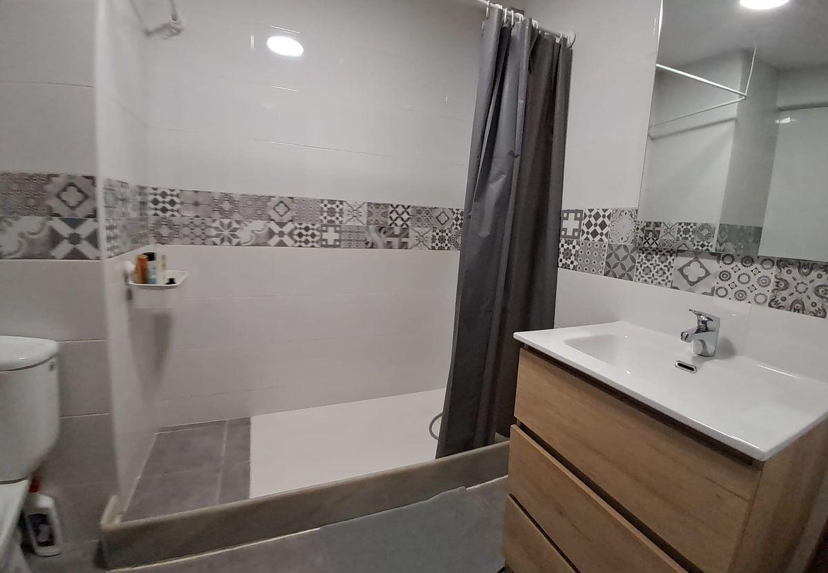 Piso en Venta en Paseo de los Tilos - 11