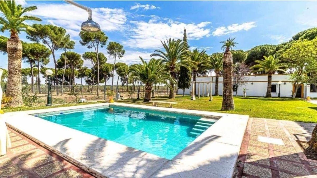 Villa en Venta en Carretera La Puebla de Cazalla - 40