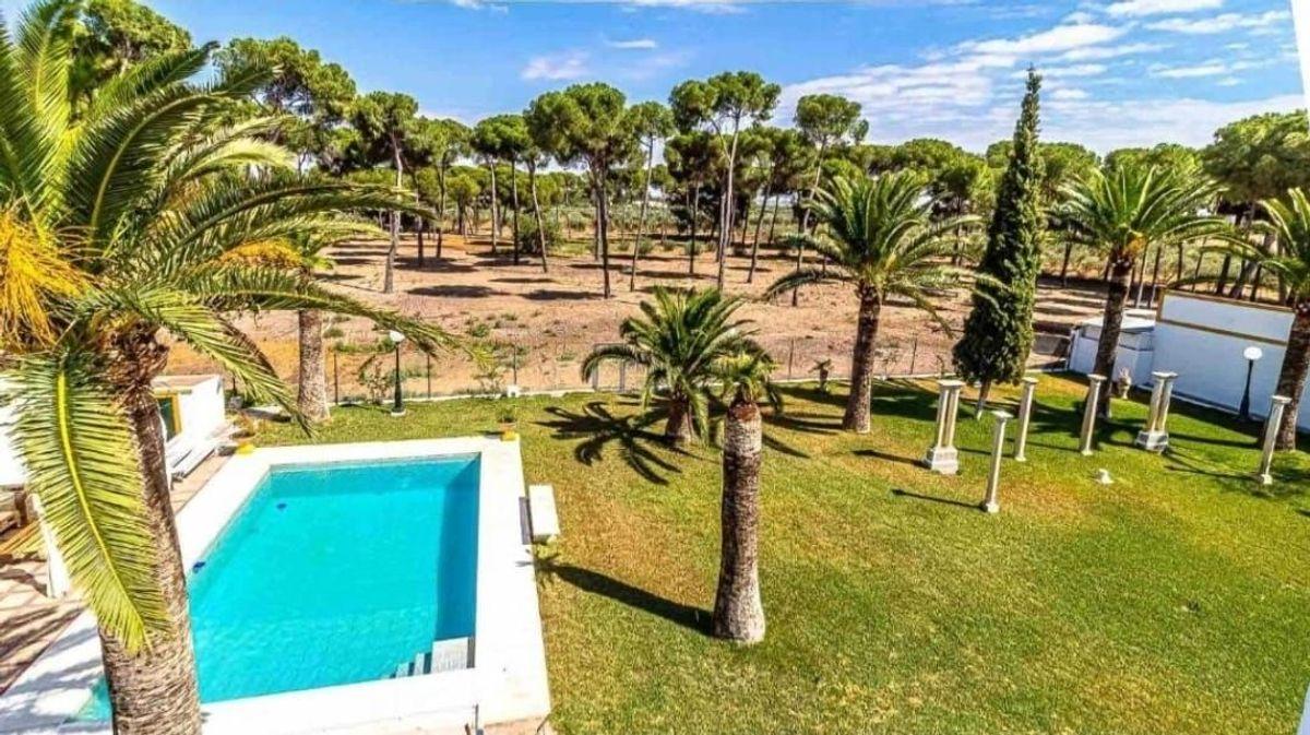 Villa en Venta en Carretera La Puebla de Cazalla - 26