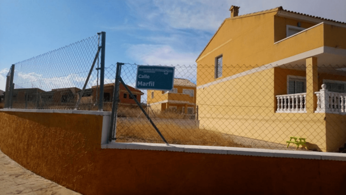 Casa en Venta en Calle Marfil - 10