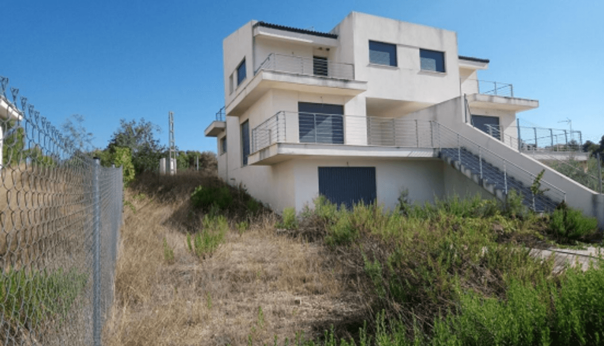 Casa en Venta en Calle Marfil - 5