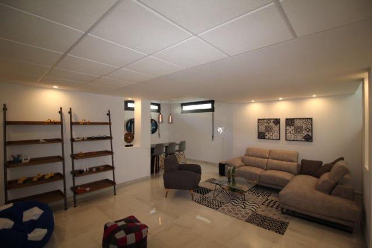 Villa en Venta en Calle Gabriela Mistral - 9