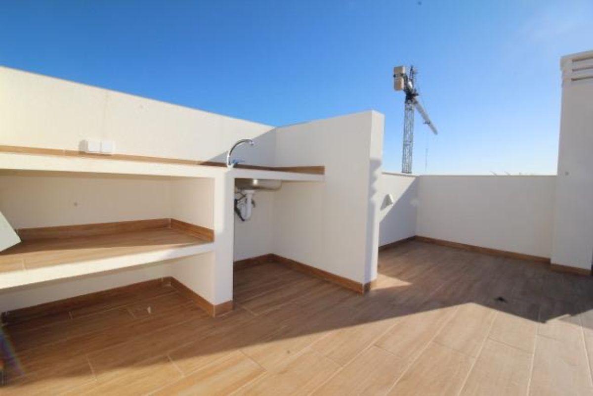 Villa en Venta en Calle Gabriela Mistral - 21